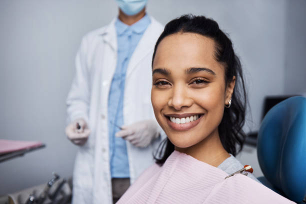 Best Tooth Extraction  in Highland Acres, DE